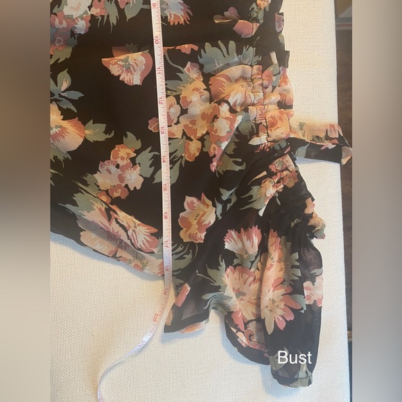 Floral Romper with Sheer Overlay | L | Off-Shoulder, Detachable Straps, High-Low - Picture 9 of 13